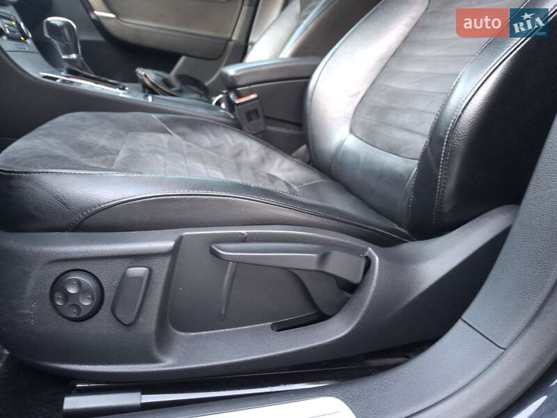 Універсал Volkswagen Passat 2011 в Львові фото 20 Універсал Volkswagen Passat 2011 в Львові