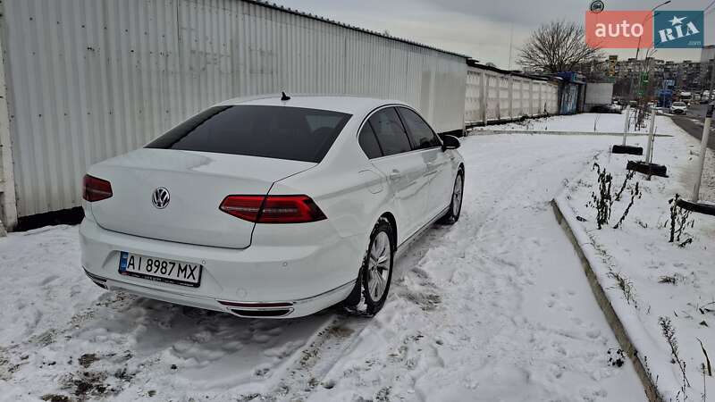Седан Volkswagen Passat 2018 в Броварах