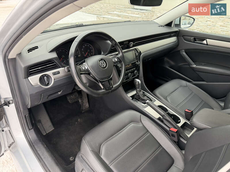 Седан Volkswagen Passat 2020 в Луцьку фото 20 Седан Volkswagen Passat 2020 в Луцьку