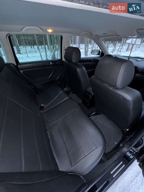 Універсал Volkswagen Passat 2002 в Радомишлі фото 18 Універсал Volkswagen Passat 2002 в Радомишлі