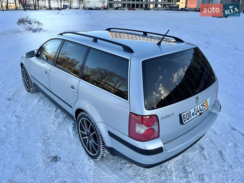 Універсал Volkswagen Passat 2003 в Тернополі