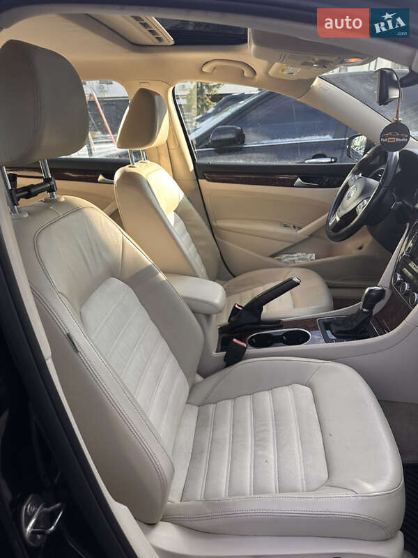 Седан Volkswagen Passat 2013 в Борисполе