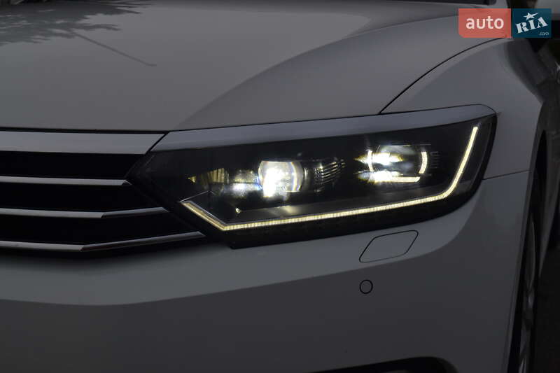 Универсал Volkswagen Passat 2016 в Николаеве