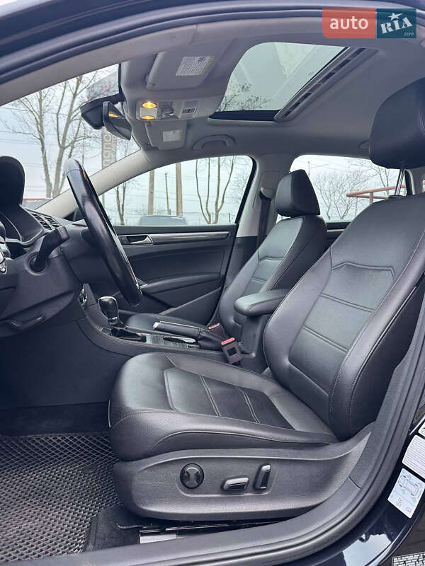 Седан Volkswagen Passat 2017 в Кривом Роге