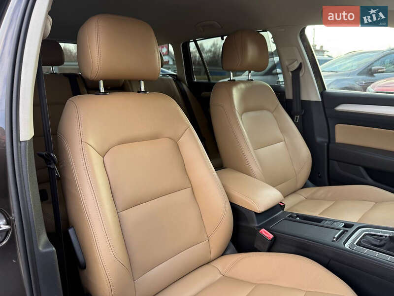 Универсал Volkswagen Passat 2015 в Стрые фото 31 Универсал Volkswagen Passat 2015 в Стрые