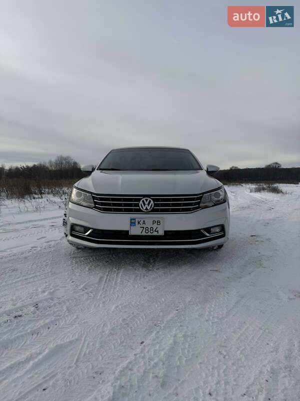 Седан Volkswagen Passat 2017 в Києві фото 3 Седан Volkswagen Passat 2017 в Києві