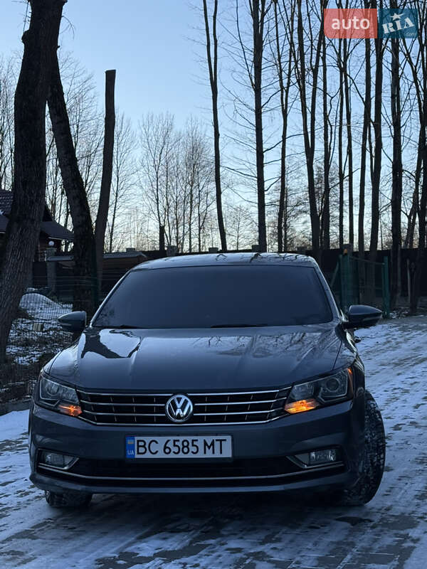 Седан Volkswagen Passat 2016 в Трускавці