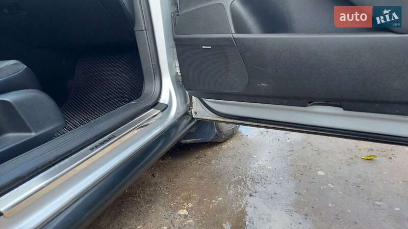 Универсал Volkswagen Passat 2009 в Волочиске