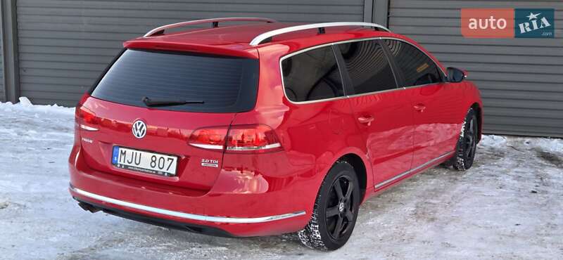 Універсал Volkswagen Passat 2013 в Радивиліві