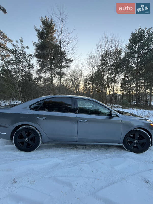 Седан Volkswagen Passat 2018 в Новояворовске