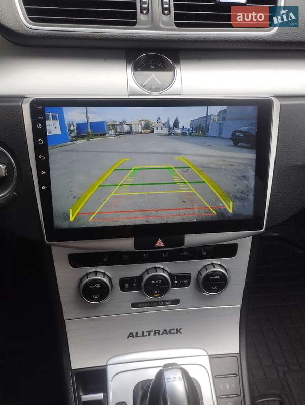 Универсал Volkswagen Passat 2014 в Житомире