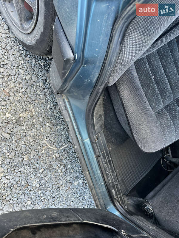 Седан Volkswagen Passat 1989 в Знам'янці