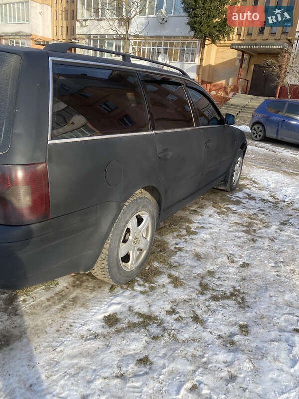 Универсал Volkswagen Passat 2001 в Яворове