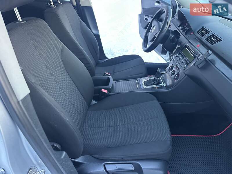 Універсал Volkswagen Passat 2006 в Сумах