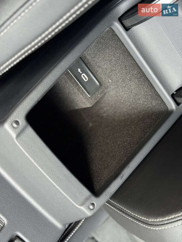 Седан Volkswagen Passat 2022 в Броварах фото 52 Седан Volkswagen Passat 2022 в Броварах