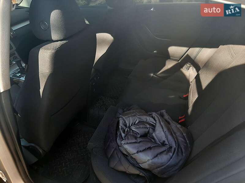 Седан Volkswagen Passat 2008 в Кривому Розі