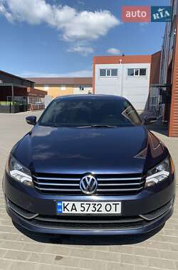Седан Volkswagen Passat 2012 в Сумах