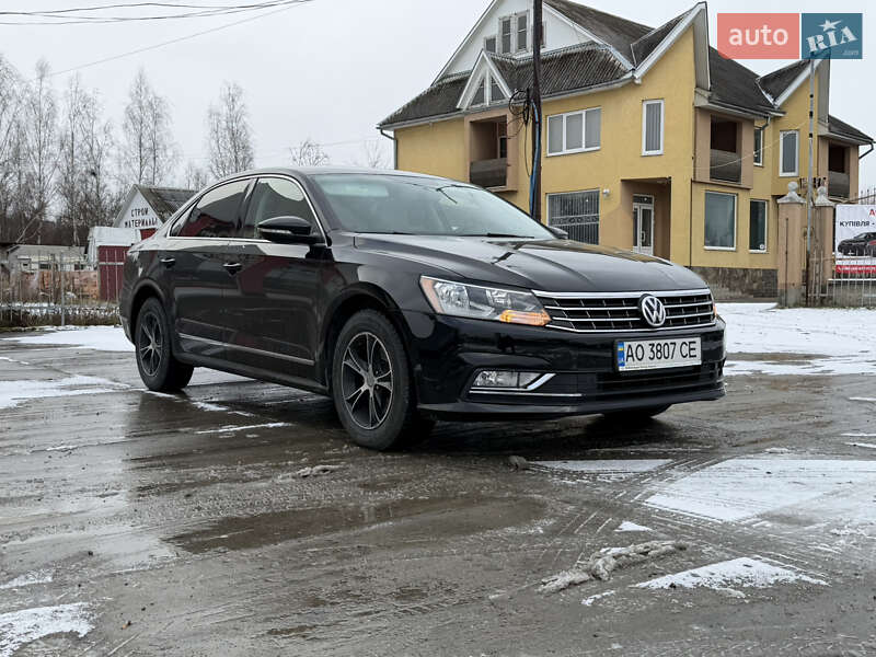 Седан Volkswagen Passat 2016 в Солотвині