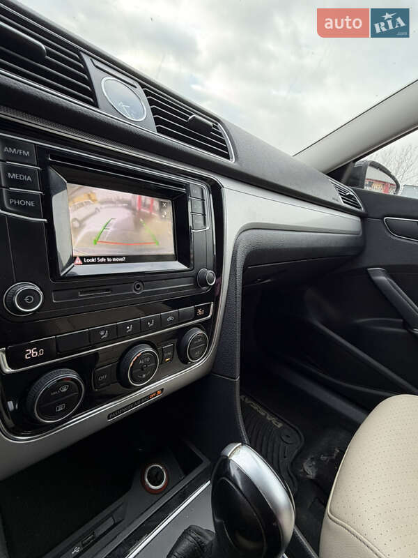 Седан Volkswagen Passat 2016 в Солотвині