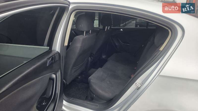 Седан Volkswagen Passat 2007 в Тячеві фото 14 Седан Volkswagen Passat 2007 в Тячеві