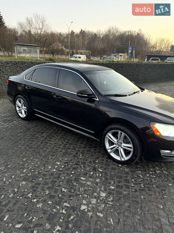 Седан Volkswagen Passat 2011 в Львові