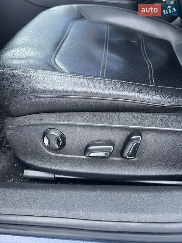 Седан Volkswagen Passat 2012 в Киеве фото 20 Седан Volkswagen Passat 2012 в Киеве