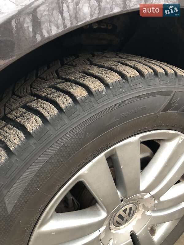 Седан Volkswagen Passat 2008 в Кропивницькому