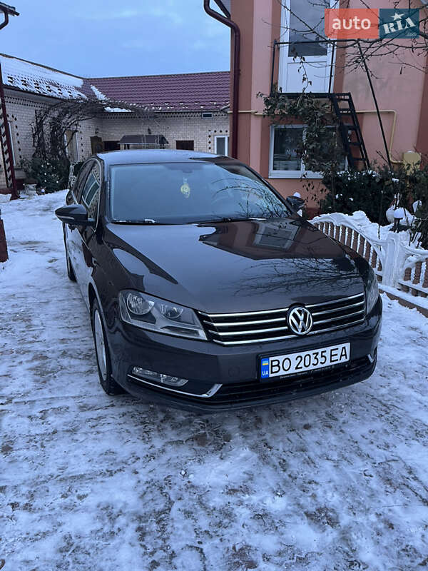 Седан Volkswagen Passat 2012 в Хоросткове фото 3 Седан Volkswagen Passat 2012 в Хоросткове