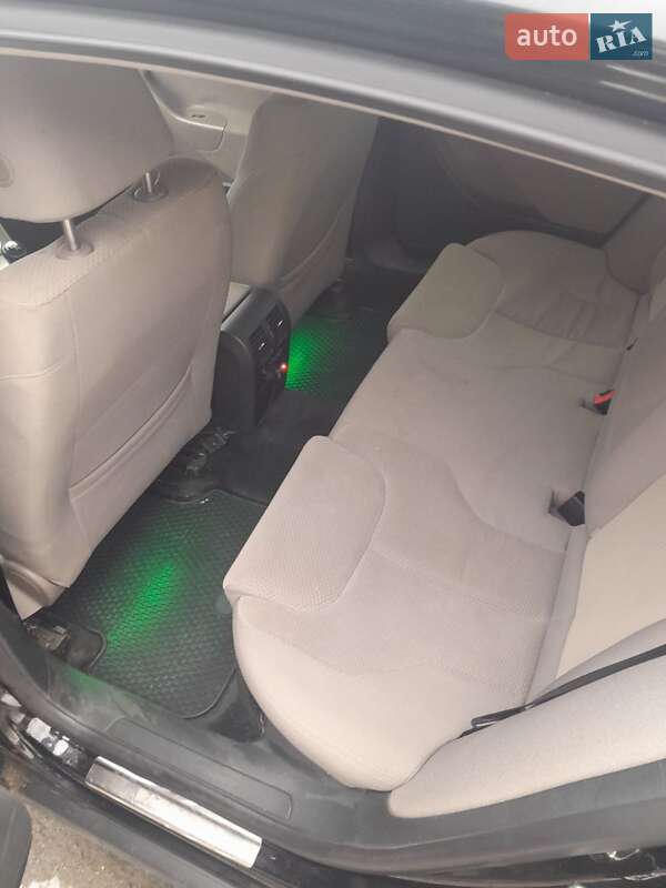 Седан Volkswagen Passat 2006 в Хмельнике