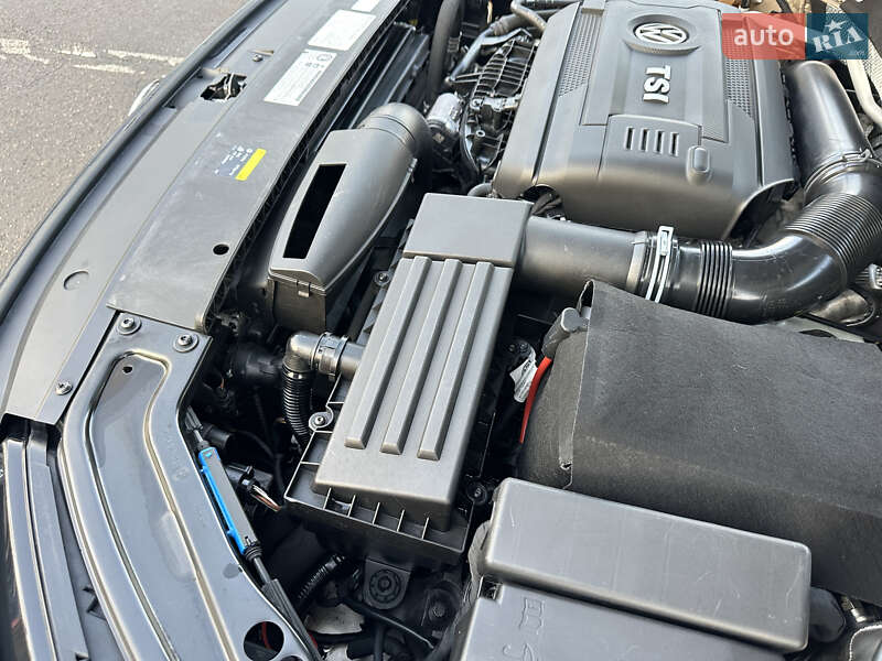 Седан Volkswagen Passat 2015 в Одессе фото 33 Седан Volkswagen Passat 2015 в Одессе