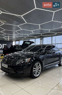Седан Volkswagen Passat 2016 в Дніпрі