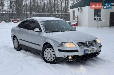 Седан Volkswagen Passat 2002 в Житомирі