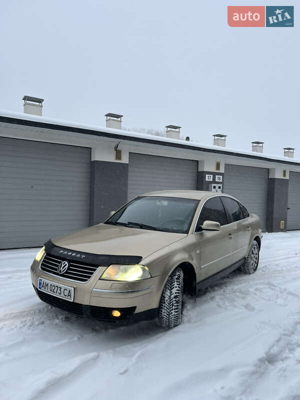 Седан Volkswagen Passat 2003 в Житомире