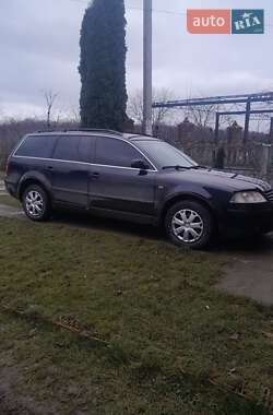 Универсал Volkswagen Passat 2003 в Черновцах