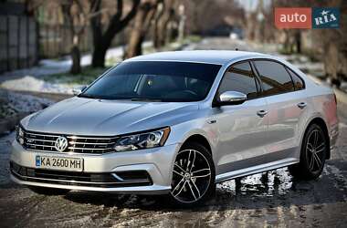 Седан Volkswagen Passat 2017 в Запорожье