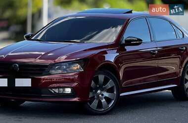 Седан Volkswagen Passat 2017 в Криничках