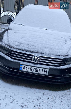 Універсал Volkswagen Passat 2018 в Ужгороді