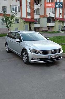 Универсал Volkswagen Passat 2016 в Дрогобыче