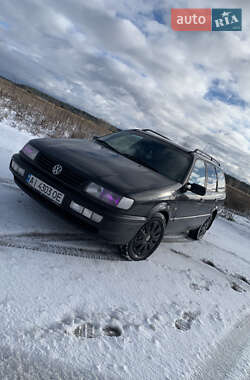 Универсал Volkswagen Passat 1995 в Буче