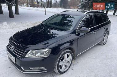 Универсал Volkswagen Passat 2013 в Житомире