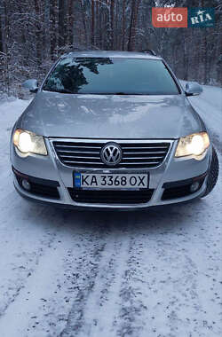 Універсал Volkswagen Passat 2008 в Вишгороді