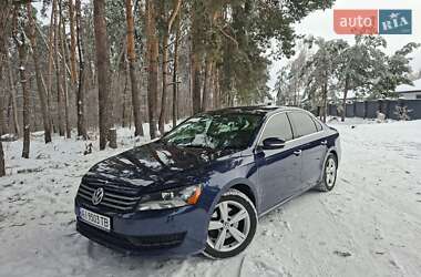 Седан Volkswagen Passat 2012 в Києві