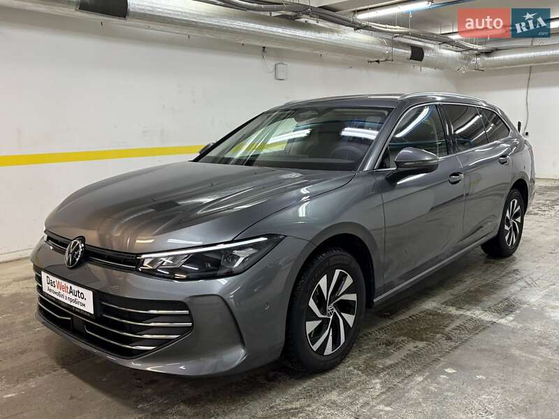 Volkswagen Passat 2025