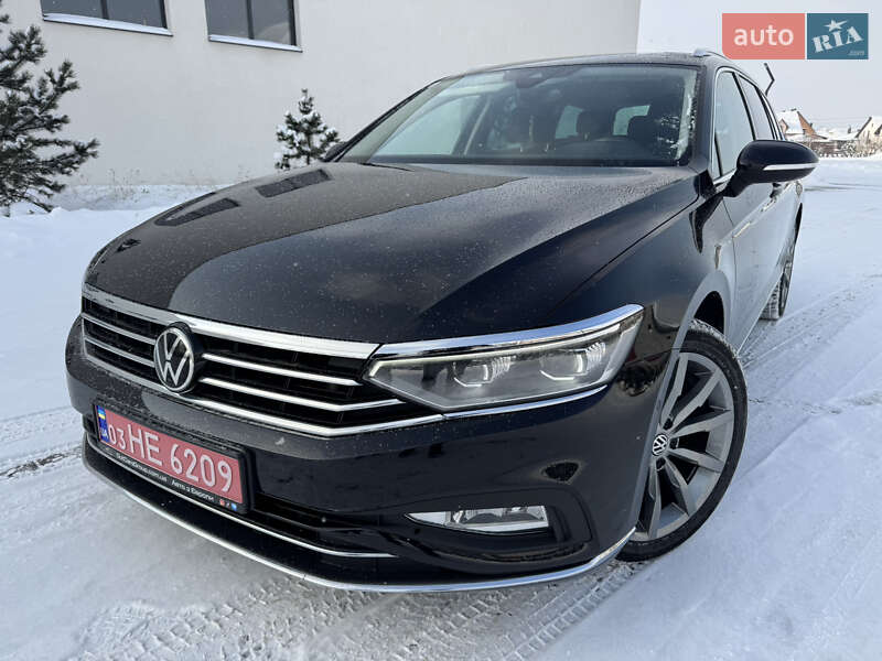 Volkswagen Passat 2021