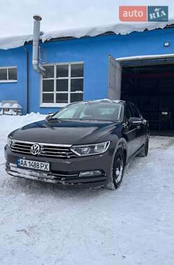 Седан Volkswagen Passat 2017 в Пустомытах