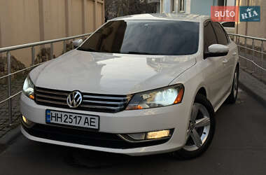 Седан Volkswagen Passat 2015 в Одессе