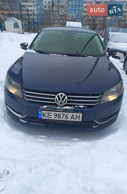 Седан Volkswagen Passat 2013 в Дніпрі