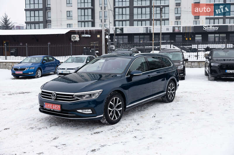 Volkswagen Passat 2021
