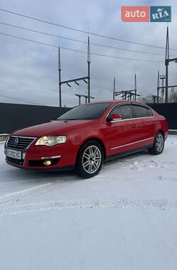 Седан Volkswagen Passat 2005 в Львові