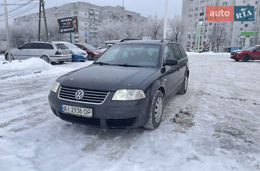 Универсал Volkswagen Passat 2003 в Киеве
